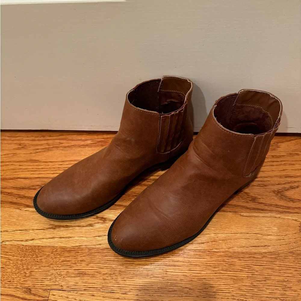 American Eagle Brown Ankle Booties